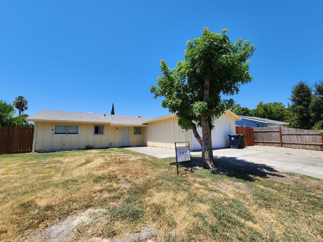7760 Mary Lou Way, Sacramento, CA 95832 House Rental in Sacramento