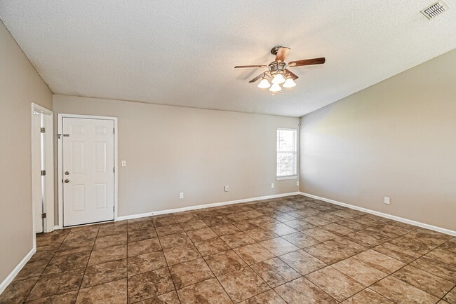 Building Photo - 3240 Merganzer Trail