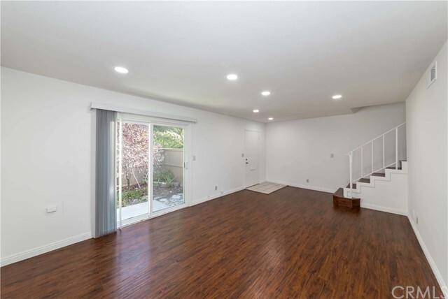 Building Photo - 4880 Argyle Dr