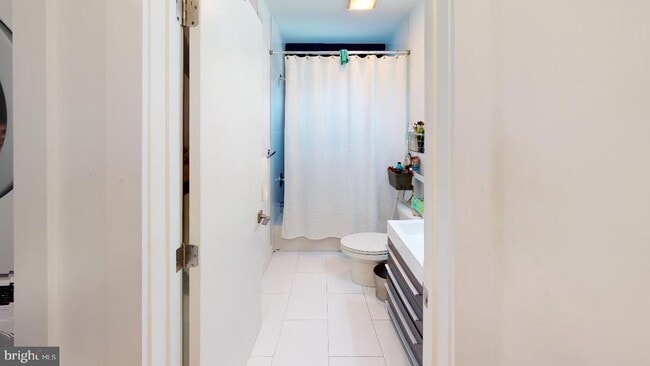 Building Photo - 1155 S 15th St