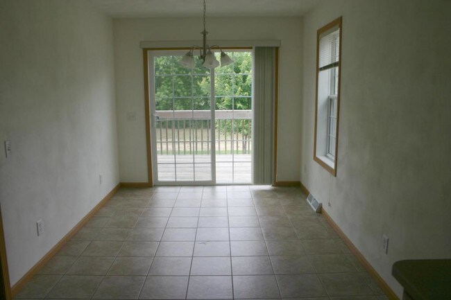 Foto del edificio - 6689 Windsor Ridge Ln