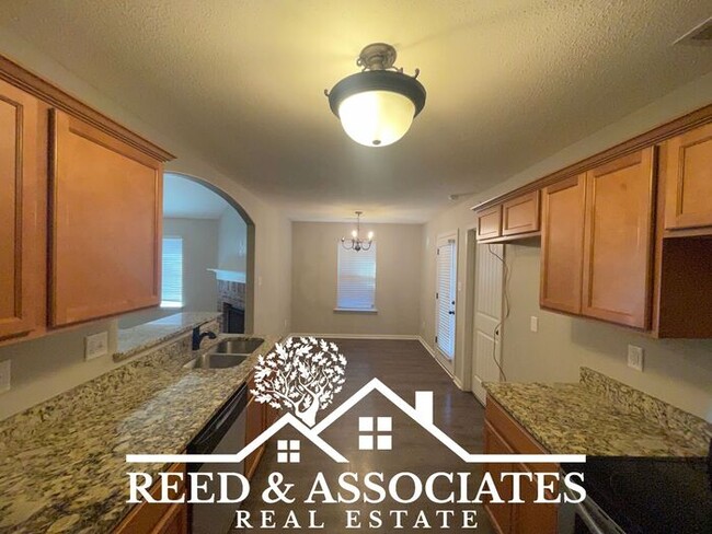 Building Photo - Cordova Home Located in Afton Grove