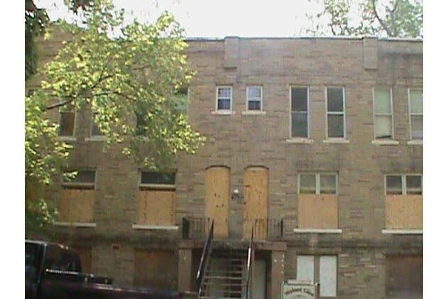 Primary Photo - 4141 E 6th St