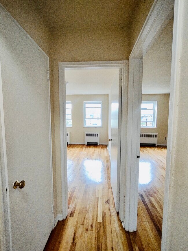 196 Union Ave Unit A, Rutherford, NJ 07070 196 Union Ave Rutherford