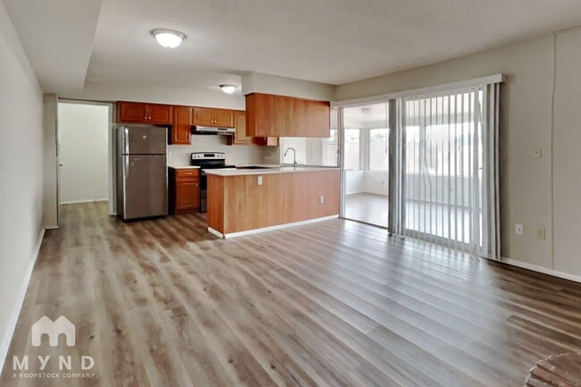 Building Photo - 4102 W Camino Acequia