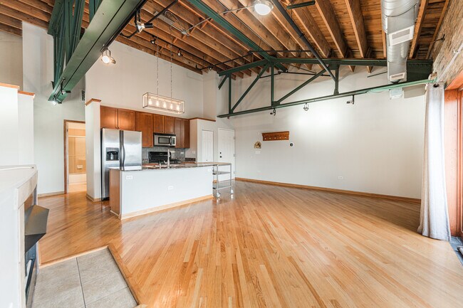 Foto del edificio - 7509 Madison St