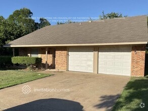 Building Photo - 506 Willow Cir