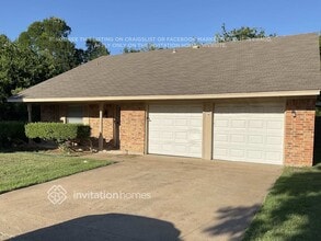 Building Photo - 506 Willow Cir
