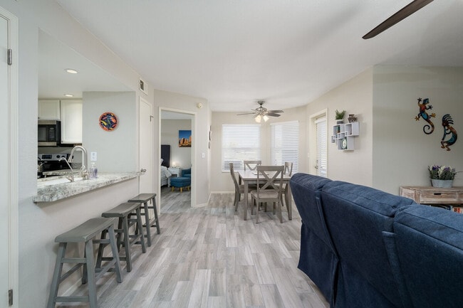 Foto del edificio - 4850 E Desert Cove Ave