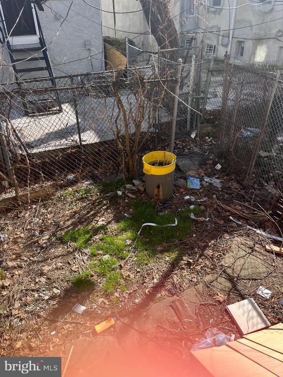 Foto del edificio - 163 N Edgewood St