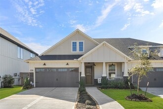 Building Photo - 10122 Water Harbor Dr