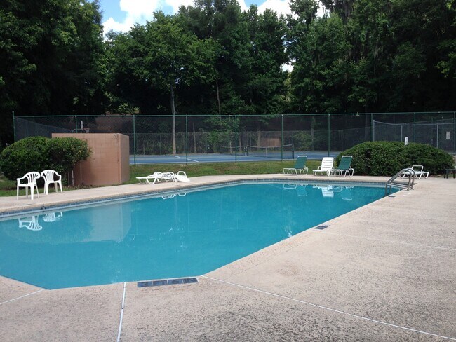 Foto del edificio - 3 Bedroom, 3 Bath Townhome in Rockwood Villas!