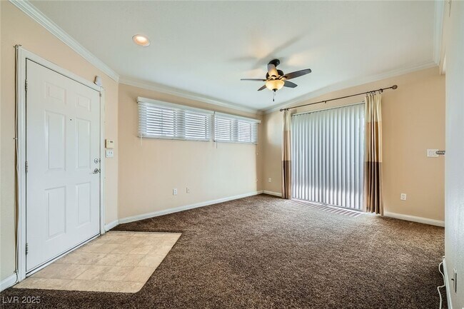 Foto del edificio - 4400 S Jones Blvd