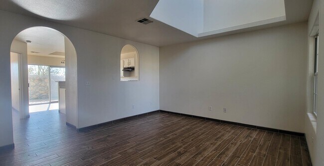 Foto del edificio - 3862 Van Ess Ct