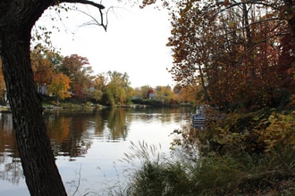 Building Photo - 6120 Beachway Dr