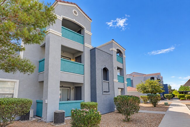 Building Photo - 6955 N Durango Dr