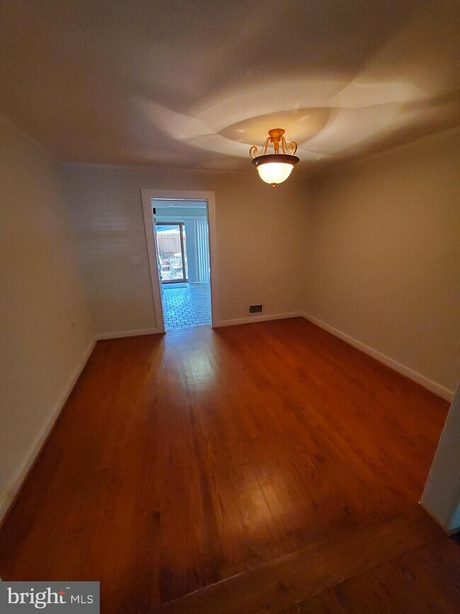 2311 Foster Ave, Baltimore, MD 21224 Townhome Rentals in Baltimore MD