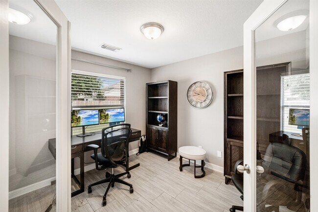 Building Photo - 17963 Branch Creek Dr