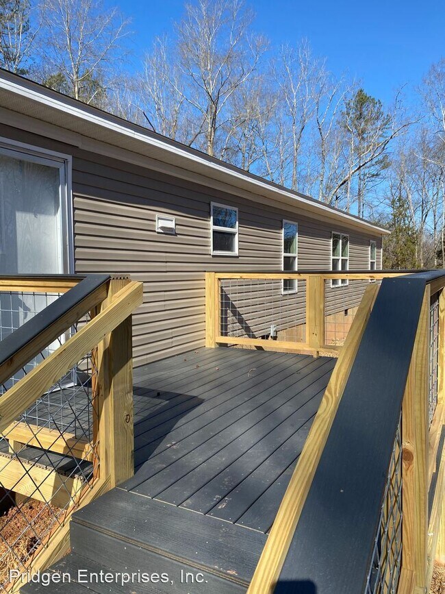 Building Photo - 4 br, 2 bath House - 174 Valley Road