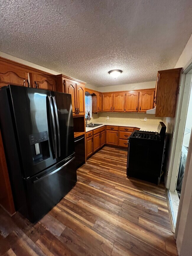 Foto del edificio - 347 N Pine St