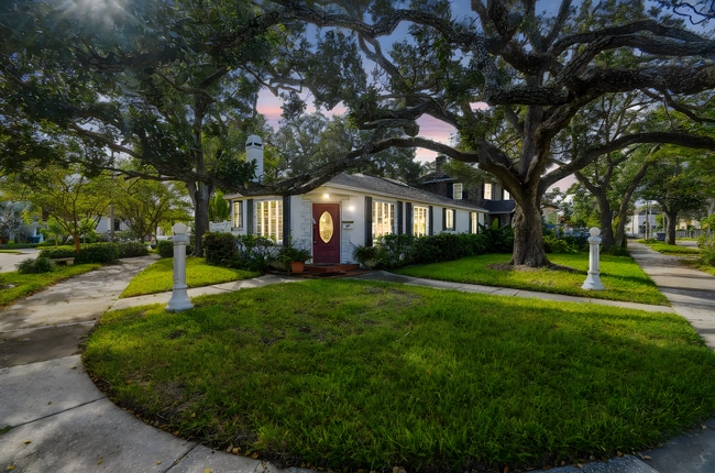 Foto del edificio - Beautiful Home on Davis Island