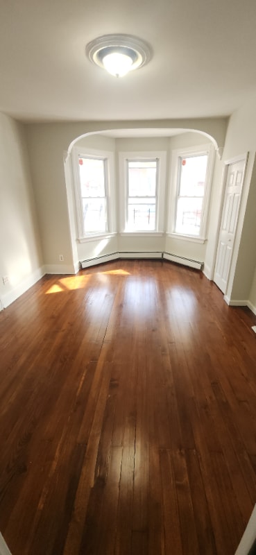 Building Photo - 238 Inslee Pl