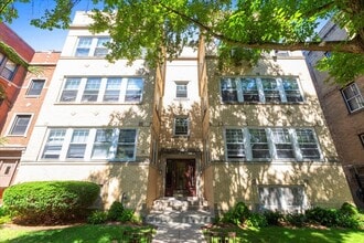 Building Photo - 811 Dobson St