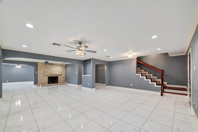 Building Photo - 4901 Burning Tree Dr