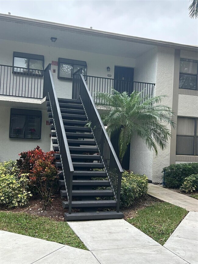 Foto del edificio - 1254 S Military Trail