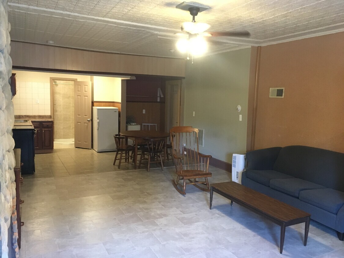 383 Congress St Unit 1st Floor Studio, Troy, NY 12180 Apartments in