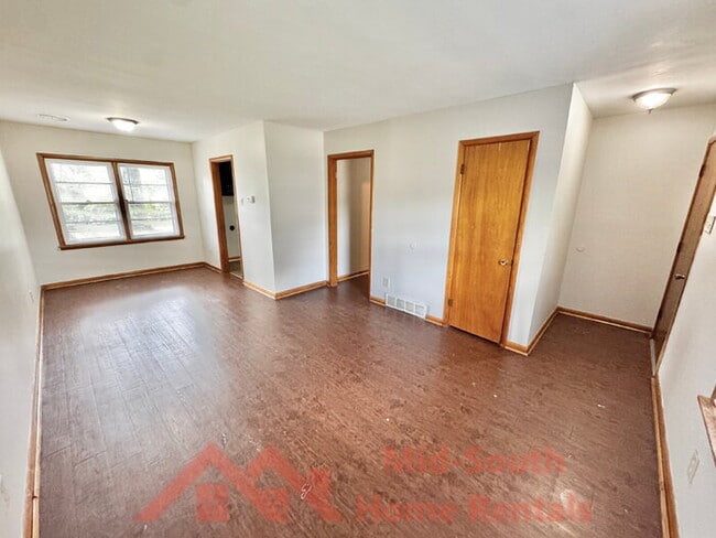 Foto del edificio - 1761 Cornelia Ln