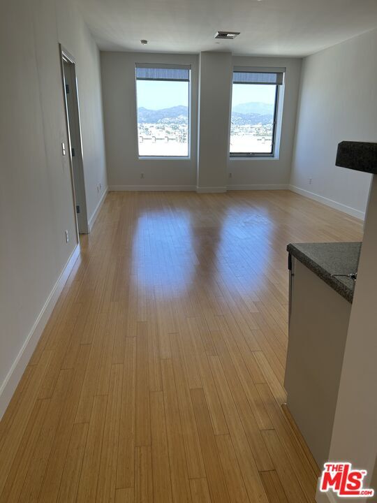 Building Photo - 3810 Wilshire Blvd