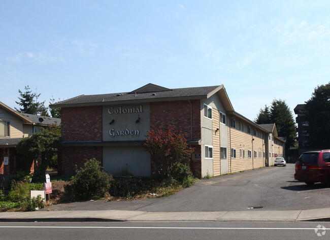Building Photo - Colonial Garden Apartments