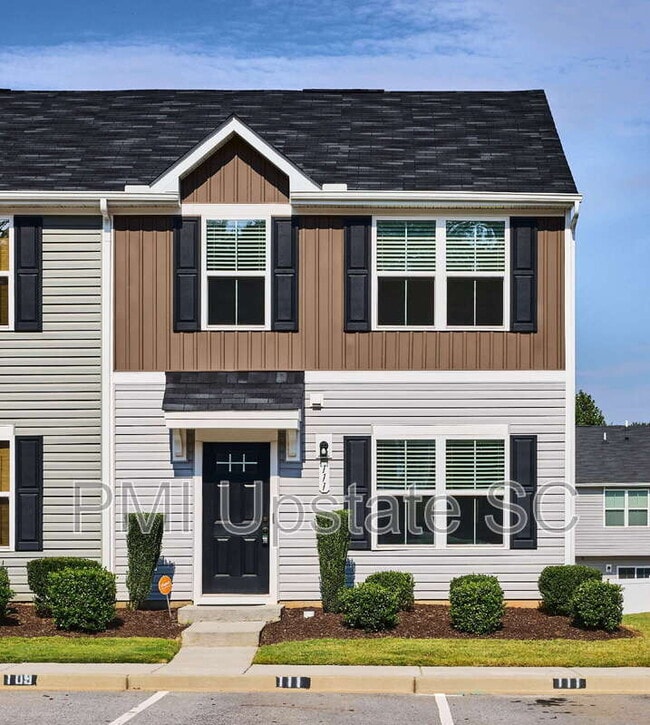 Building Photo - 111 Fernside Ct