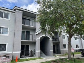 Building Photo - 15400 SW 284th St