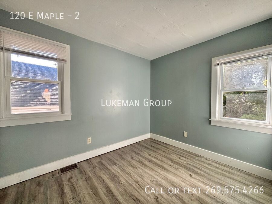 Primary Photo - 120 E Maple-2