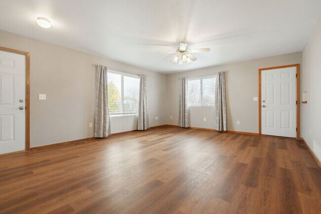 Foto del edificio - 3-Bedroom Ranch Home Close to Downtown Wellington