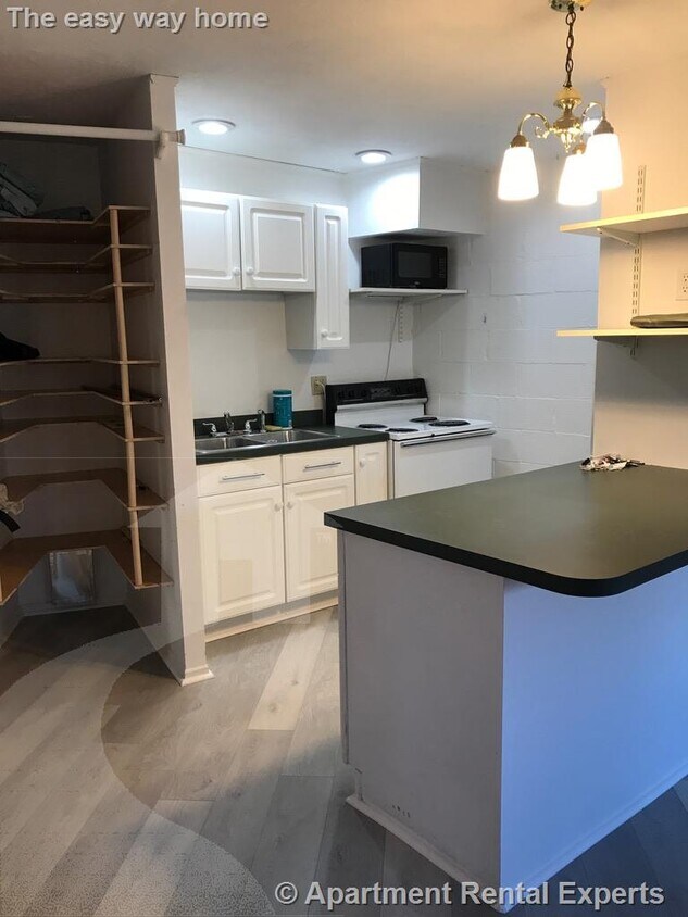 Foto principal - 348 Franklin St