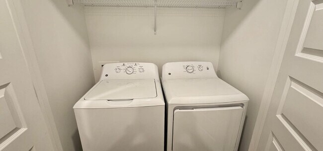 Washer Dryer - 7017 Equality Blvd