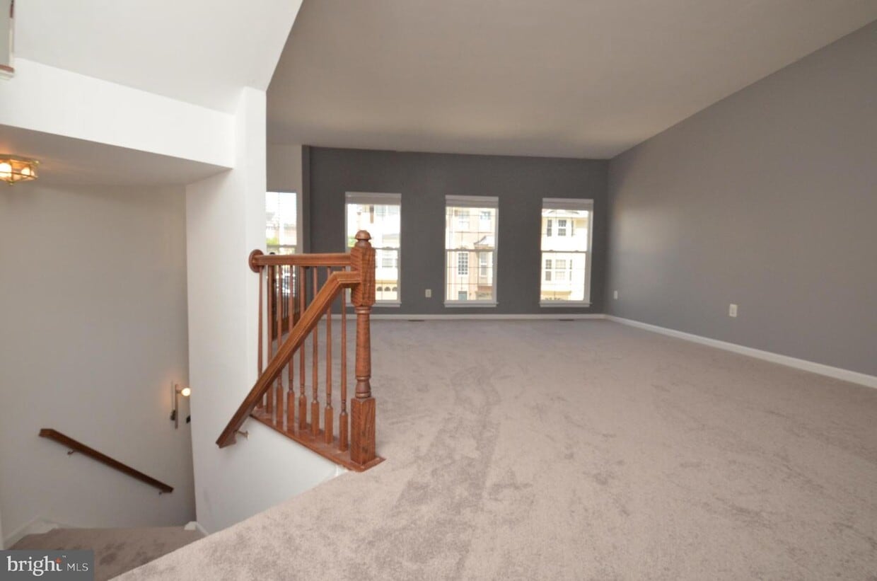 8367 Millwood Dr, West Springfield, VA 22152 Townhome Rentals in West