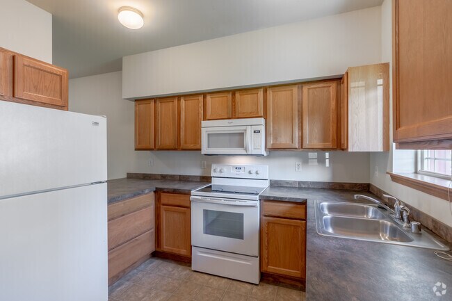3 habitaciones, 2 baños, 1350 pies cuadrados, cocina - 2 & 3 Bedroom ~ Briarwood Apartments