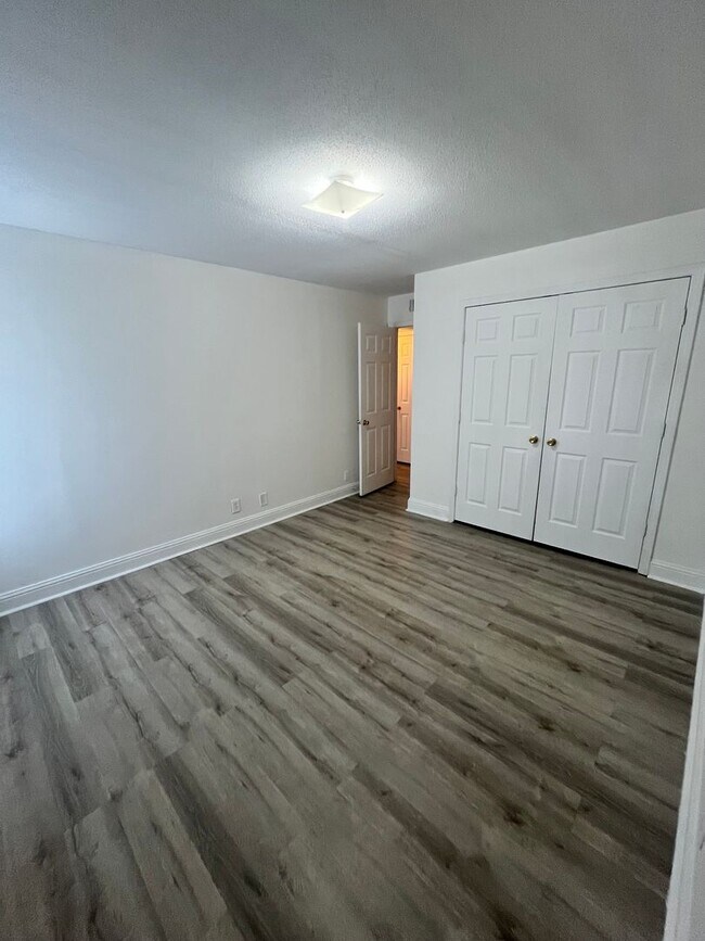 Foto del edificio - NNG Summit Apartments LLC