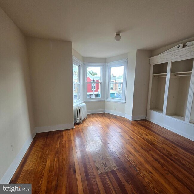 Foto del edificio - 4430 N 19th St