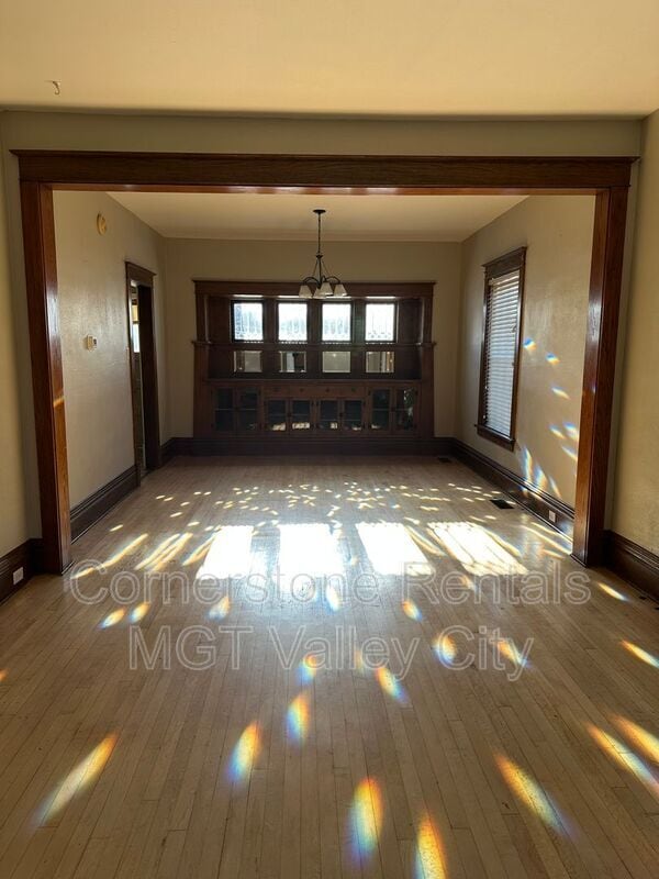 Foto principal - 141 6th St NW