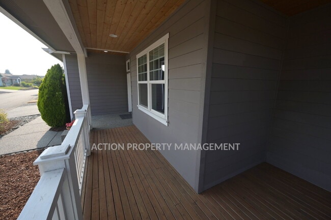 Building Photo - Beautiful 3 bed 2 bath home in Sequim