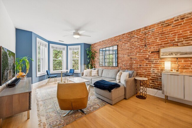 Foto del edificio - 2025 13th St NW
