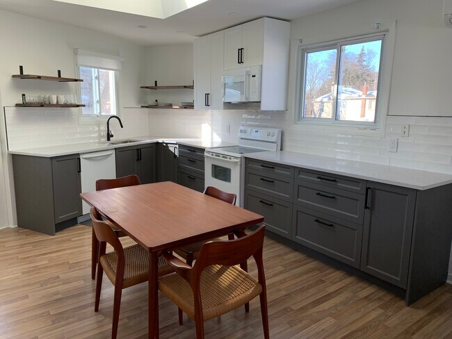 Photo du bâtiment - 4 Fortieth St