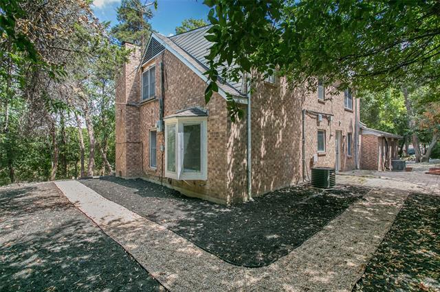 Foto del edificio - 5111 Mona Ln