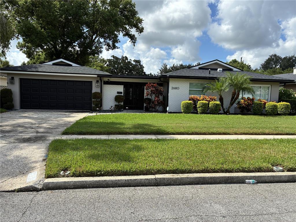 Foto principal - 2680 Fitzhugh Rd