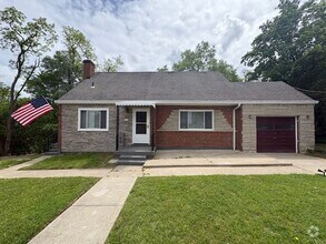 Building Photo - 465 Burhen Dr